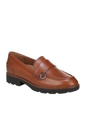 Vionic Cleo Tan Leathers Loafers Size 8.5 NEW